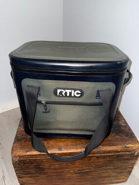 RTIC Soft Cooler Bag